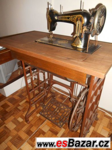 Starožitný šicí stroj značky BOBBIN – fotografie 2
