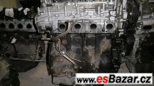 Prodám náhradní díly Renault-motor 2,0dci Trafic – fotografie 3