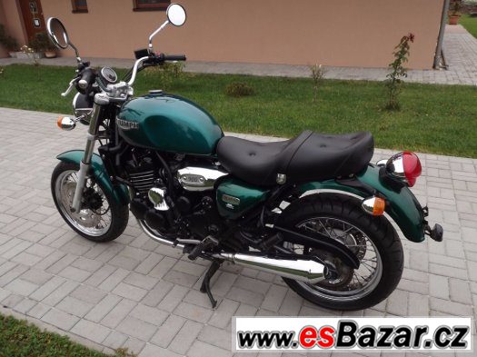 Triumph Legend 900 – fotografie 4