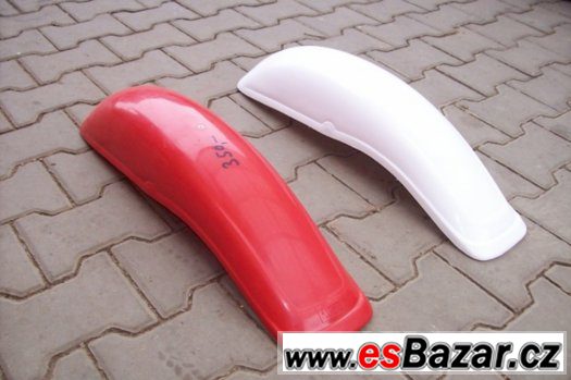 ZADNI PLASTOVE NOVE BLATNIKY prodam – fotografie 1
