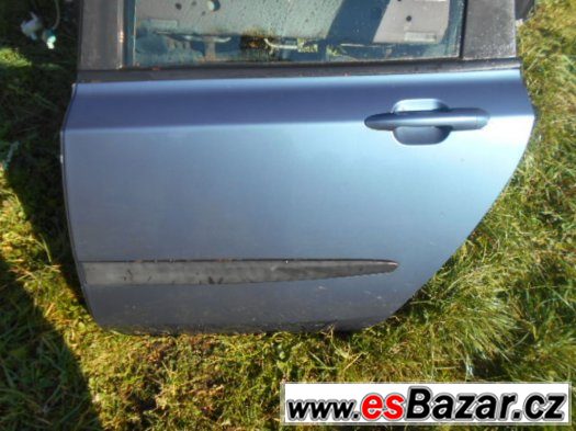 Prodám na Fiat Stilo 5dv LP a LZ dveře moerá met. Cena 700/k – fotografie 4