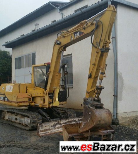 Minirypadlo CAT 307 B – fotografie 1