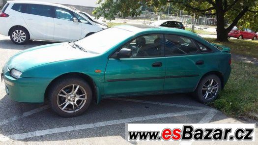 Mazda 323F – fotografie 1