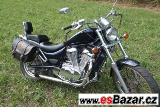 Suzuki VS750 Intruder – fotografie 2