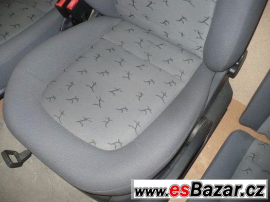 Vyhřívané sedačky + kabeláž Fabia 31700 km – fotografie 3