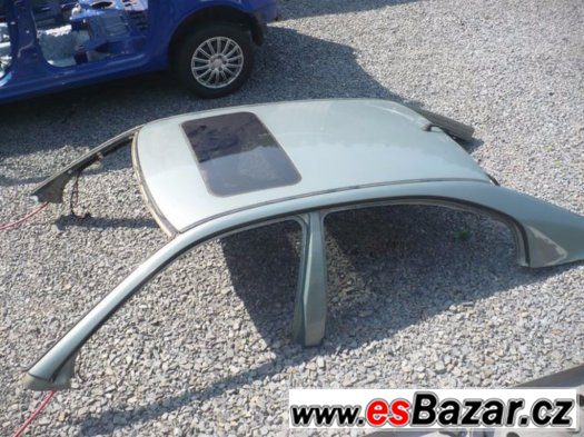 Octavia 1 liftback střecha s orig. el. šíbrem- i po dílech – fotografie 1