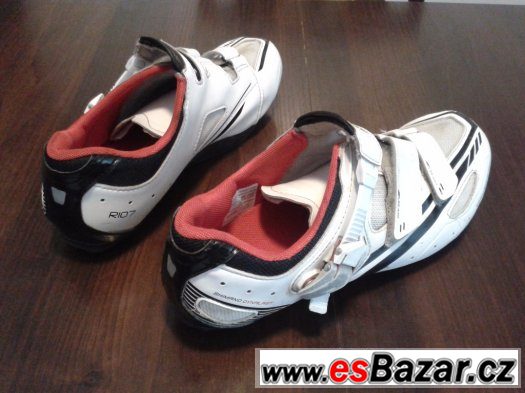 Tretry Shimano R107W vel.43 – fotografie 2