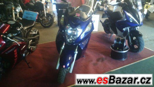 HONDA SILVER WING 600 – fotografie 2