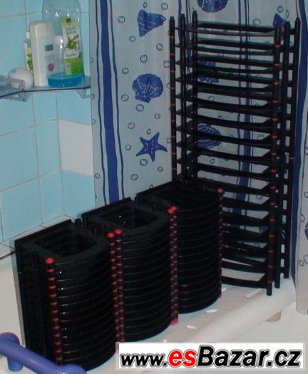 Stojan na VHS a CD/DVD – fotografie 1