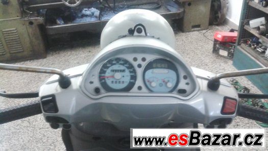 Piaggio Beverly 500ccm – fotografie 2