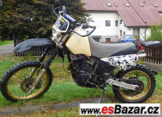 YAMAHA TT 600 – fotografie 1