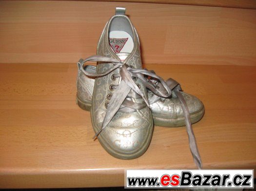 Stříbrné tenisky GUESS – fotografie 1