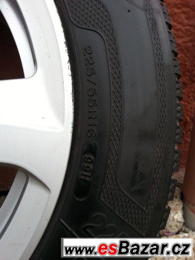 prodám krásná 16" originál hliníková kola Audi – fotografie 3