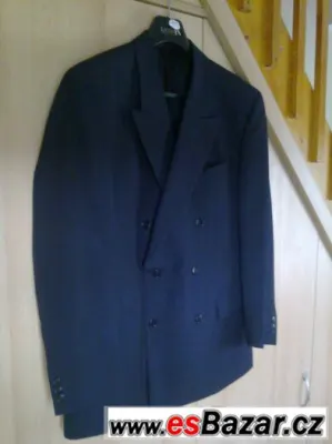 Oblek Licona