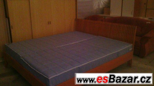 postel 180 na 200 cm XXXXIII.vč lamel.roštů a kval.matrací – fotografie 1