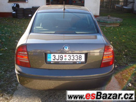 Škoda Superb 2,5 Tdi – fotografie 2