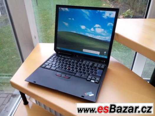 IBM R31 – fotografie 1