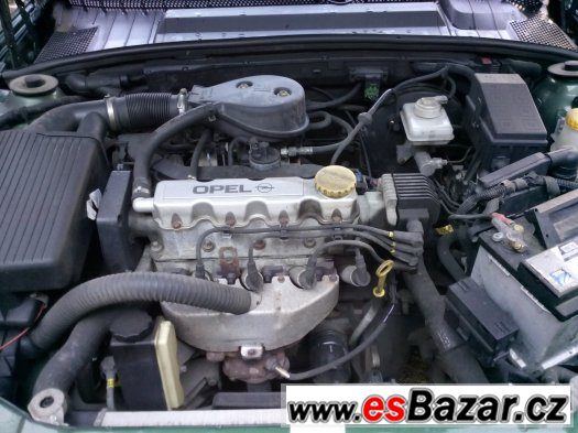 Opel Vectra 1.6 8V – fotografie 5