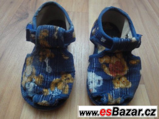 Dětské bačkůrky. Délka stélky cca 14cm. Dětské boty jsou pou – fotografie 1