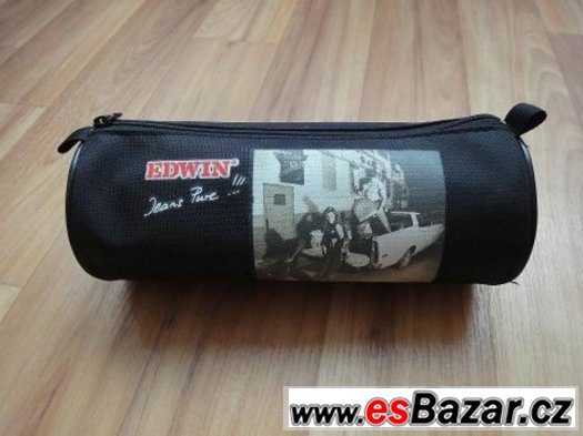 nový penál, velikost 18x20cm. Předání možné v Praze nebo poš – fotografie 1