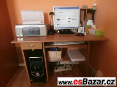 PC stůl+ židle