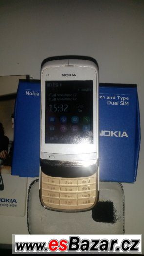 Nokia C2-03... na 2 SIM – fotografie 2