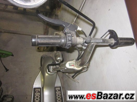 E-Scooter elektrický skutr – fotografie 3