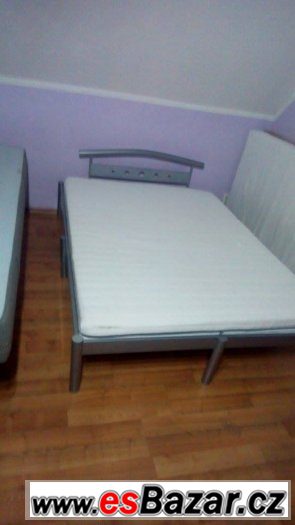 Prodám kovovou postel 205/145 cm včetně matrace a roštu – fotografie 1