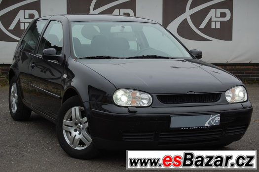 Volkswagen Golf 2.0 8V Highline – fotografie 1