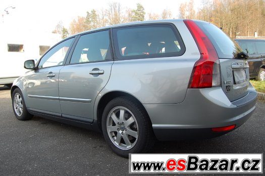 Volvo V50 1.6D Momentum E-Drive – fotografie 2