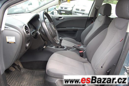 Seat Leon 1,6 Stylance - dvouzónová klima – fotografie 3