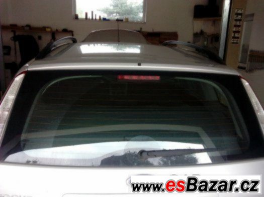 FORD FOCUS combi 2004-2008 zadní okno – fotografie 1