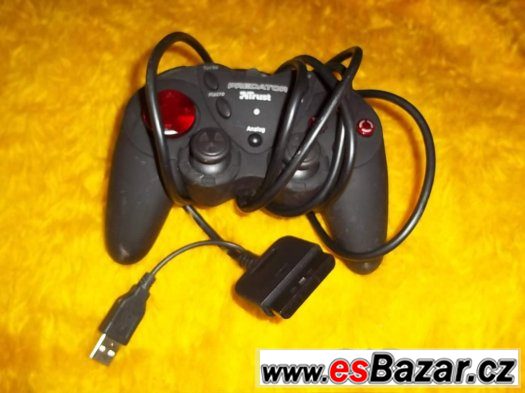 4 gamepady – fotografie 2