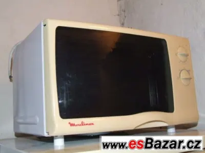 Mikrovlnka Moulinex