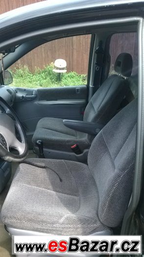 Chrysler Grand Voyager 2,4i r.v.97 – fotografie 5