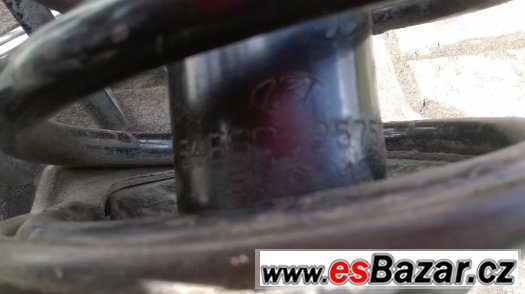 Hyundai Accent 1.3 63.3kW r.v. 2005 – fotografie 2