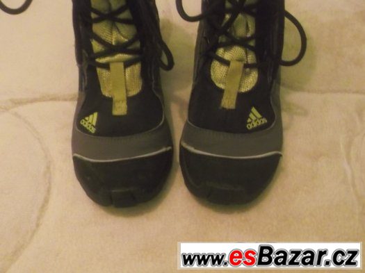 Nádherné - nepromokavé zimní boty ADIDAS vel. 32 – fotografie 2