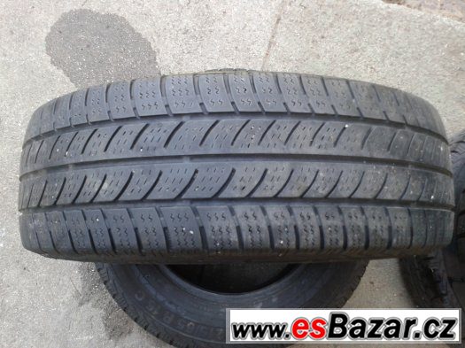 zimní Continental VancoWinter2 215/65 R16 C  vzorek 5,5 mm – fotografie 2