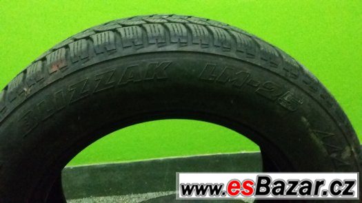 zimní pneu BRIDGESTONE BLIZZAK LM-25 195/65 R15 vzorek5.5mm – fotografie 2