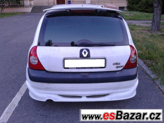 Renault Clio 1.5 DC r. v. 2004 48kW – fotografie 5