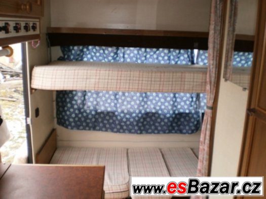 karavan obytný přívěs prodám – fotografie 3