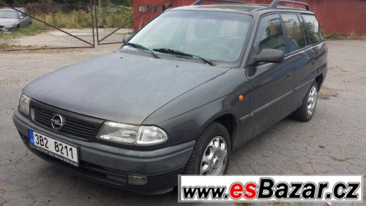 Opel Astra Kombi 1,6-  tažné zařízení- platná STK – fotografie 1
