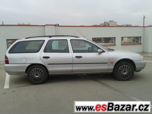Ford Mondeo Kombi 1,8 – fotografie 2