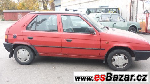 Škoda Favorit 135 LXi – fotografie 2