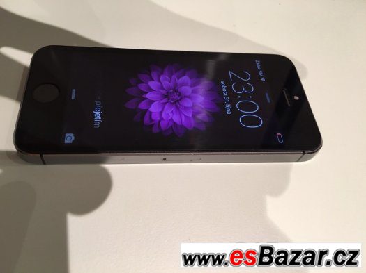 prodam iphone 5s 16GB, sedivy – fotografie 2