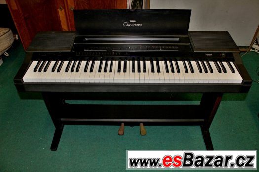 digitální piáno, Yamaha Clavinova CVP-3, – fotografie 2