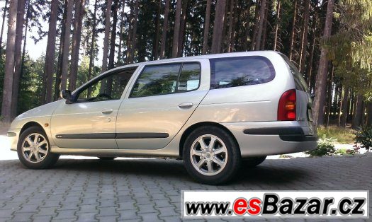 Renault Megane Combi 1.9 dci  Veškeré náhradní díly – fotografie 1