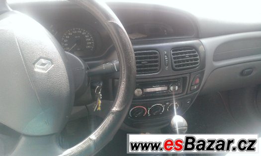 Renault Megane Combi 1.9 dci  Veškeré náhradní díly – fotografie 4