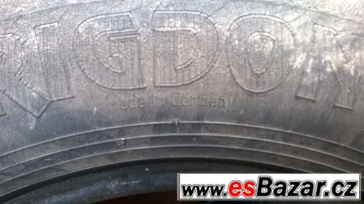 Zimní M+S 195/70R 15C. – fotografie 4