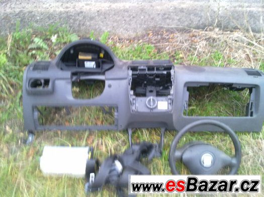 .SEAT IBIZA 1.4 i R.V.2001 5DV. – fotografie 3